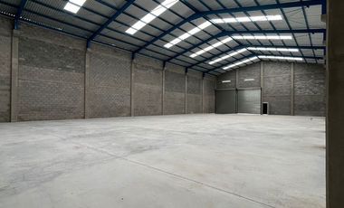 Bodega en renta en parque industrial