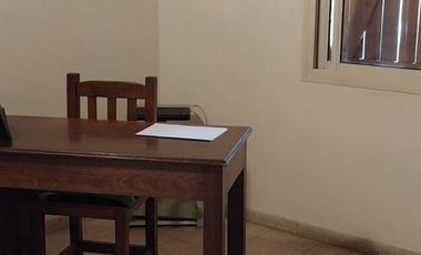 Casa en venta - 3 Dormitorios 2 Baños - Cochera - 800Mts2 - Tristán Suárez