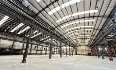 Galpón - Depósito de 4000 m2. en  Parque Patricios - ALQUILER