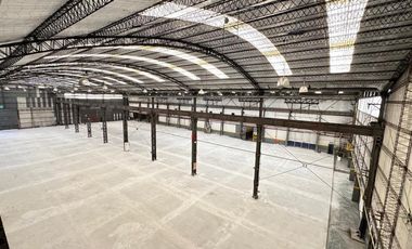Galpón - Depósito de 4000 m2. en  Parque Patricios - ALQUILER