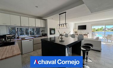 Venta| Casa al agua de 4 ambientes en Barrio San Marcos | Villanueva