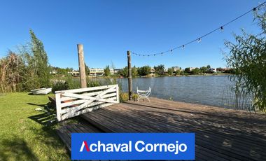 Venta| Casa al agua de 4 ambientes en Barrio San Marcos | Villanueva