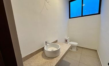 CASA EN VENTA AL NORTE DE MÉRIDA, PARQUE NATURA ENTREGA INMEDIATA