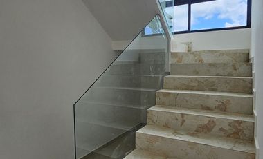 CASA EN VENTA AL NORTE DE MÉRIDA, PARQUE NATURA ENTREGA INMEDIATA