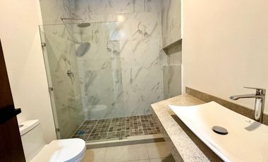 VENTA DE CASA EQUIPADA AL NORTE DE MÉRIDA, PARQUE NATURA ENTREGA INMEDIATA