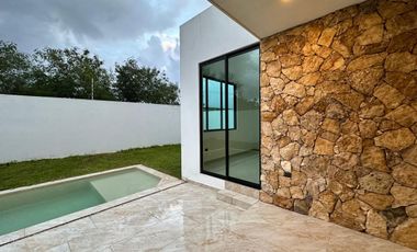 CASA EN VENTA AL NORTE DE MÉRIDA, PARQUE NATURA ENTREGA INMEDIATA