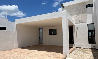 Casa en Venta 3 Recámaras con Paneles solares en Dzityá, Mérida