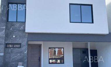 CASA EN  VENTA EN FRACC. DENALI