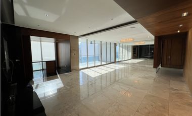 Aqualina en venta o alquiler frente al mar