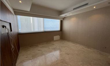 Aqualina en venta o alquiler frente al mar