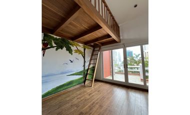 VENTA CASA 2 PISOS EN LOMA ALEGRE ALTOS DEL GOLF