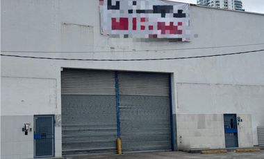 ALQUILER DE GALERAS ENTRADA COSTA DEL ESTE PARQUE INDUSTRIAL.