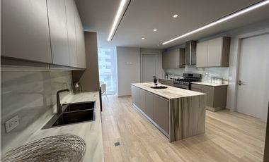 PUNTA PAITILLA / PH THE TOWERS / 395M2 / 4 HABITAC / BALCÓN / AMOBLADO