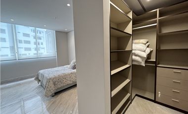 PUNTA PAITILLA / PH THE TOWERS / 395M2 / 4 HABITAC / BALCÓN / AMOBLADO
