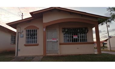 COD02 Casa en Venta en Santa Isabel, Pacora (localizada en esquina)