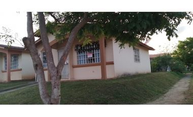 COD02 Casa en Venta en Santa Isabel, Pacora (localizada en esquina)