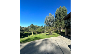 Gran Quinta en Sierras de los Padres. Zona Golf.