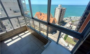 TEMP. 24/25 DEPARTAMENTO DE 3 AMBIENTES CON PLENA VISTA AL MAR