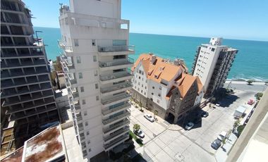 TEMP. 24/25 DEPARTAMENTO DE 3 AMBIENTES CON PLENA VISTA AL MAR