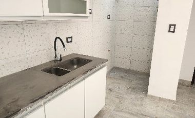 Departamento Tipo Casa en venta en Lanus Oeste