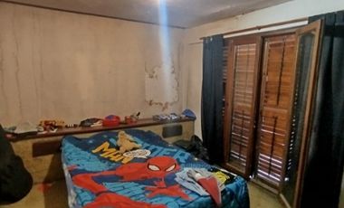 Chalet en venta en Bernal Oeste