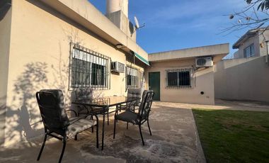 Casa en venta en Villa España