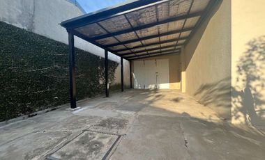 Casa en venta en Villa España