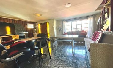 Casa en Arriendo en COD37271 REBAJADA!!! Centro de Cunco, tremendo potencial comercial !!!