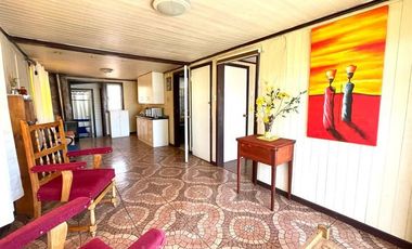 Casa en Arriendo en COD37271 REBAJADA!!! Centro de Cunco, tremendo potencial comercial !!!