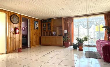Casa en Arriendo en COD37271 REBAJADA!!! Centro de Cunco, tremendo potencial comercial !!!