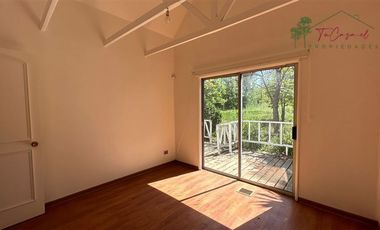 Casa en Arriendo en Camino Loreto - Calera De Tango
