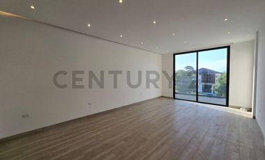 Venta Casa de Estreno en Isla Celeste, Samborondón