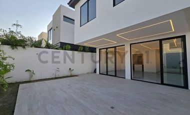 Venta Casa de Estreno en Isla Celeste, Samborondón