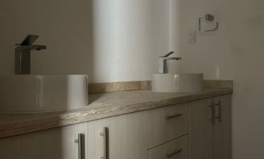 Amplísimo PENTHOUSE en  Las Terrazas