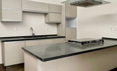 Amplísimo PENTHOUSE en  Las Terrazas