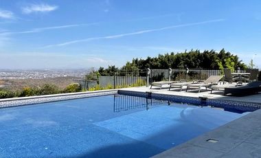 Amplísimo PENTHOUSE en  Las Terrazas