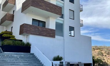 Amplísimo PENTHOUSE en  Las Terrazas