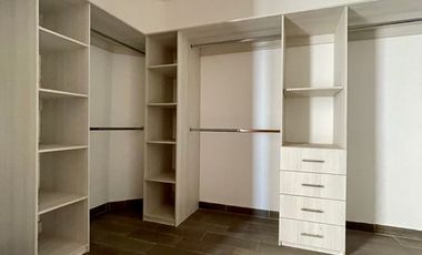 Amplísimo PENTHOUSE en  Las Terrazas