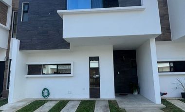 Casa Playa Grande