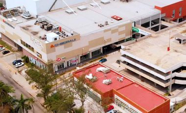 Casa en Salvador Diaz Miron, enfrente de plaza portal, Veracruz