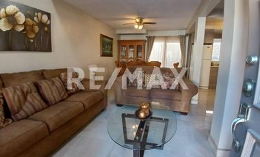 Casa remodelada en renta - (3)