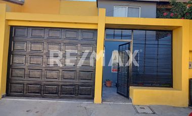 Casa remodelada en renta - (3)