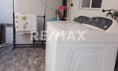 Casa remodelada en renta - (3)
