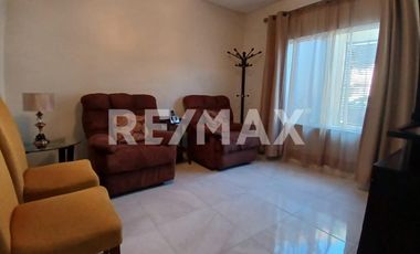 Casa remodelada en renta - (3)