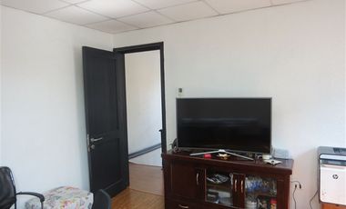 Casa en Venta en Valenzuela Castillo N° 1200