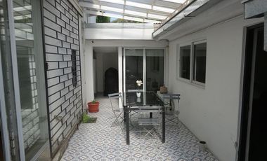 Casa en Venta en Valenzuela Castillo N° 1200