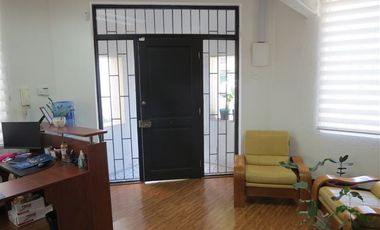 Oficina en Venta en Valenzuela Castillo N° 1200