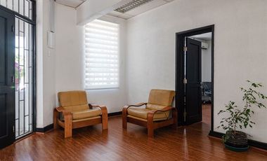 Oficina en Venta en Valenzuela Castillo N° 1200