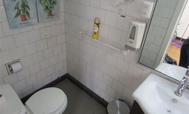 Oficina en Venta en Valenzuela Castillo N° 1200