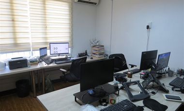 Oficina en Venta en Valenzuela Castillo N° 1200